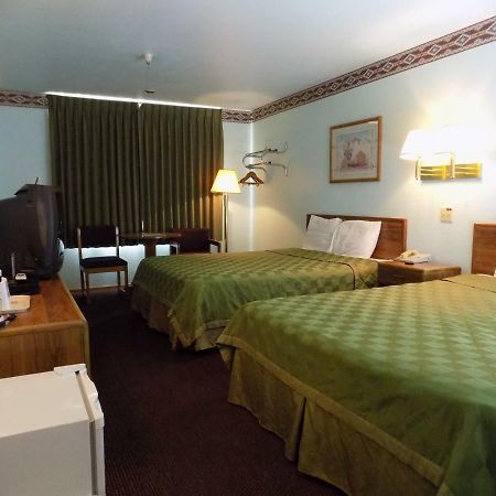 Sunset Inn Tucumcari Nm Exterior photo